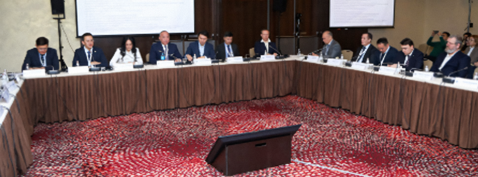 ФОТ, НДС и лекарства: что обсуждают эксперты налоговой реформы